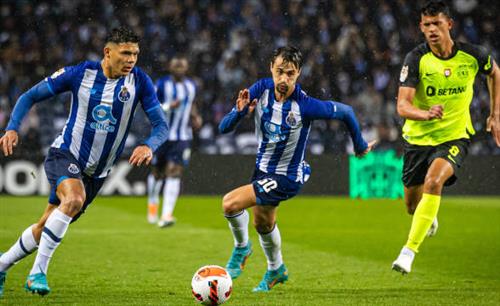 Porto đấu với Inter Milan