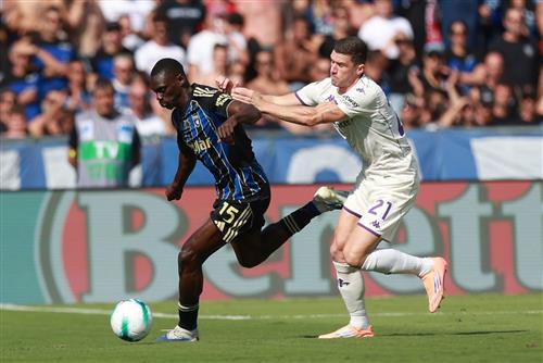 Pisa đấu với Fiorentina