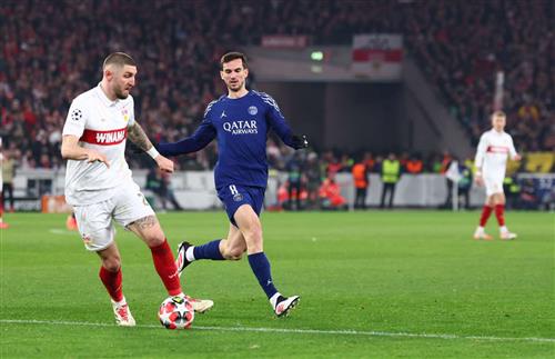 Stuttgart đấu với Paris Saint-Germain