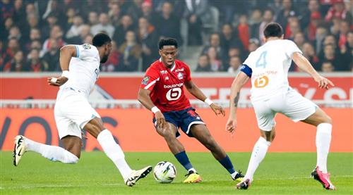 Lille đấu với Marseille