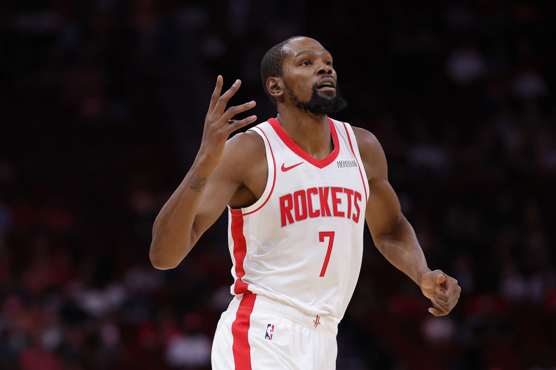 Anh hùng người chơi dự bị! Ethan ghi 20 điểm và 6 rebound & Sheppard ghi 21 điểm giúp đội giành chiến thắng