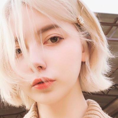 6686体育铜牌作者Delilah