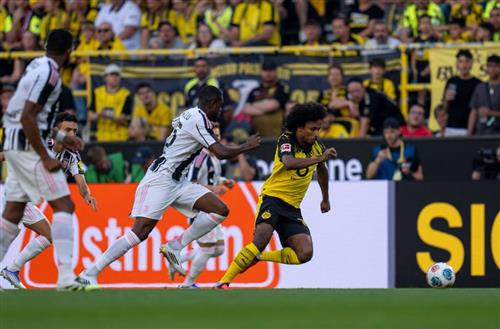 Dortmund đấu với Juventus